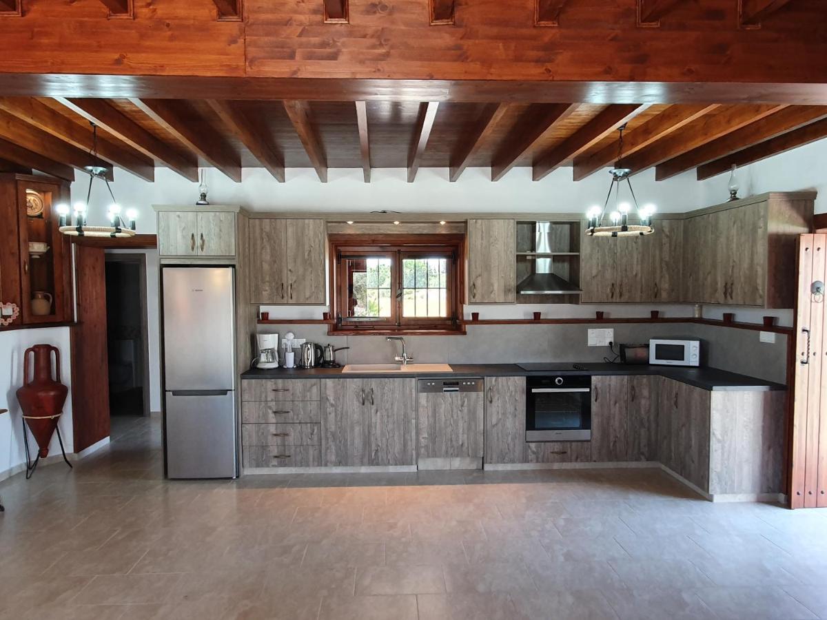 Villa Yioukkas Пафос Екстериор снимка