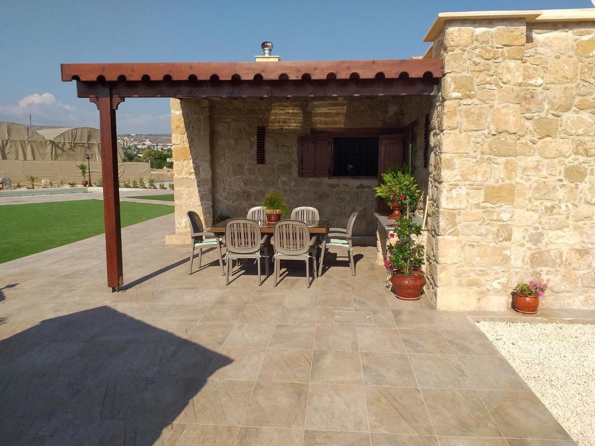 Villa Yioukkas Пафос Екстериор снимка