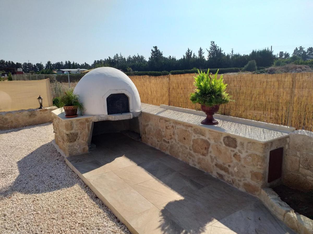 Villa Yioukkas Пафос Екстериор снимка